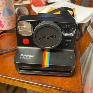 Poloroid NOW +